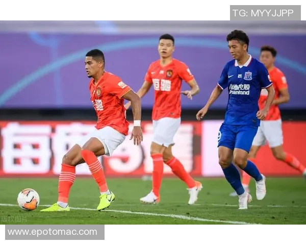 恒大与申花精彩对决全场录像回放及赛后精彩瞬间分析